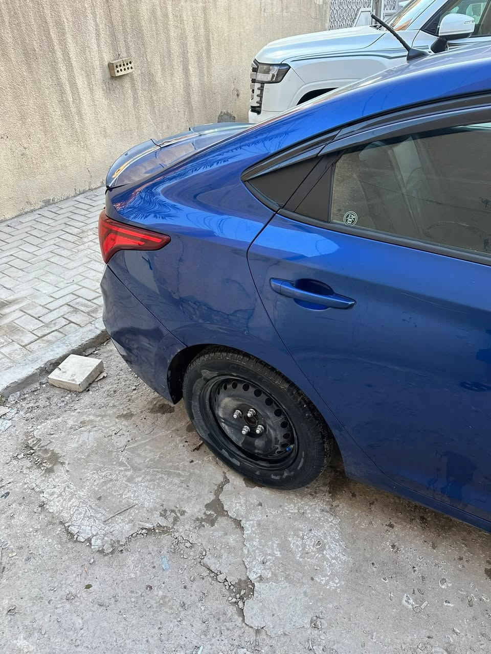 السلام عليكم
 للبيع
اكسنت 2019 وارد امريكي
رقم بغداد 
بنيد مبدل ومصبوغ سونارهة مرفق وية الصور وحادث امريكا خلفي
كير مكينه مكفول 

*********** 

ب110$
