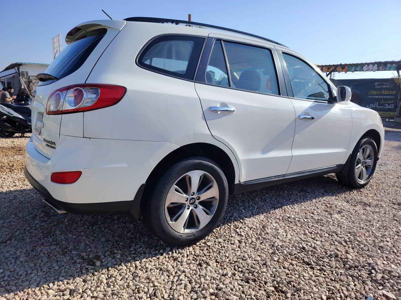 سلام عليكم سنتافي موديل 12 للبيع المكان نجف مكلف بلنشر رقم صاحب السياره ***********
