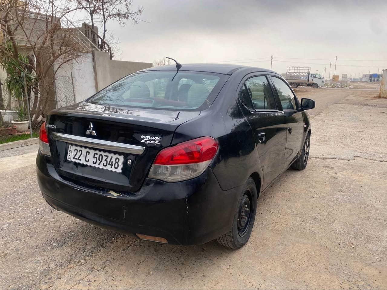 میراج مۆدیل ٢٠١٧ گیر تماتیک و چوارجام کارەبا و ئاوینە کارەبا و شاشە و کامیرا و سوکان فولیوم و تحدید سورعە و ABS و تراکشن سیارەکە ٢ پارچەی سبوغە جاملغی پشتەوە و دەرگا پشتەوە سکن پێشی کەپسە پشتی قرچیکی هەیە بەنێ ئیرباگە گیر و مکینە و تەبرید بەشەرت توند و تۆلە رەقەم و سەنەوی نویە ٢٠٢٩ هەزەی مانگی ٣ نرخی ٧٦ وەرەقە و کەمیک مجال ٥٥٠ دۆلار غرامەی لەسەرە دوای معاملە دەگەریتەوە شوین هەولیر
*********** أربيل, العراق
