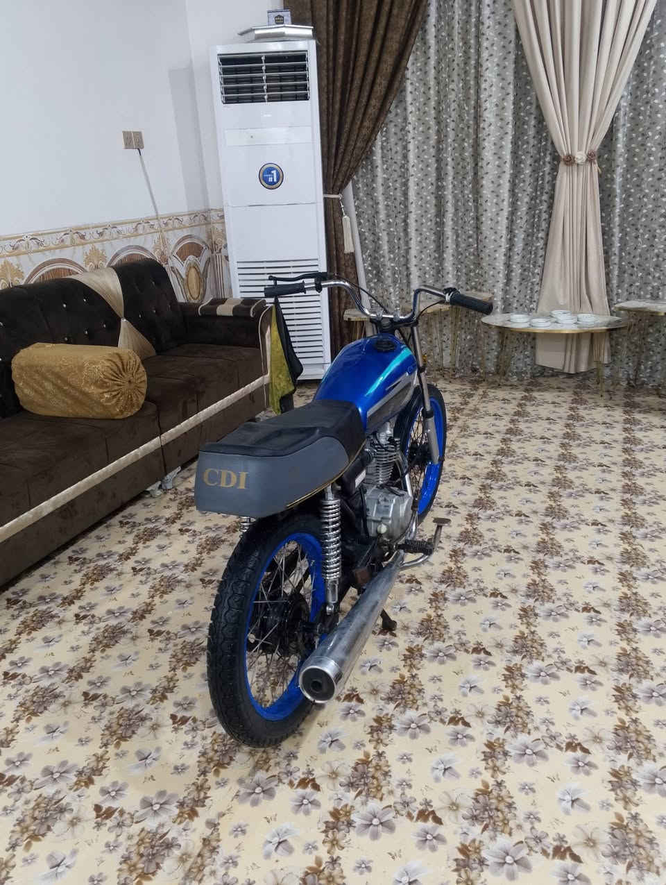 دراجه يراني دوات للبيع لسعر 400 بيه مجال شراي يتصل *********** مكاني كرنه ثغر
