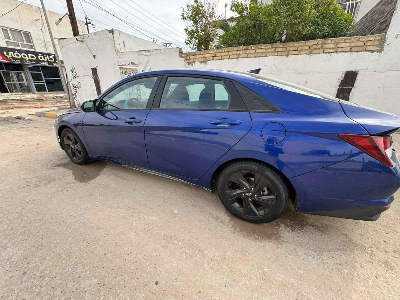 التترا
2021
ارببل
سياره  حادثة جاملغ خلفي 
فول ماعدا للفتحه حلوه السيارة
130 وبيه مجال قليل 
***********
