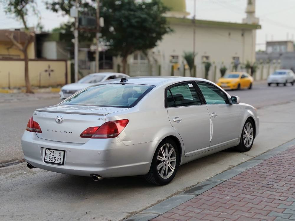 افلون موديل ٢٠٠٨ كندي
سعر ٩٤ بي مجال بصيط
بيها بونيت جاملغ صبغ بدون شاصي بدون دواخل مع بابين مبدل عل بلدي سنويه جديد لحد ٢٩ تايرات كير صدر شرط عنوان كركوك *********** شراي يخابر كركوك, العراق
