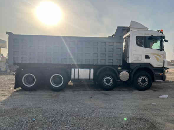 السلام عليكم سكانيا موديل 2008رقم بصره بموديلها بلادي سكس سياره سرأيليه مكينه 500انجكتر مجموعه ورده حديثه خفيفه  بدي نضافه 95./. سياره جاهزه للأخير مأسسه مقطوره تخم تاير  كهربايات دوشمه كله جديد كلج جديد سياره ما تصرف الف عليها بوجهك للشغل السعر اتصل ع ‭0783 202 9339‬
