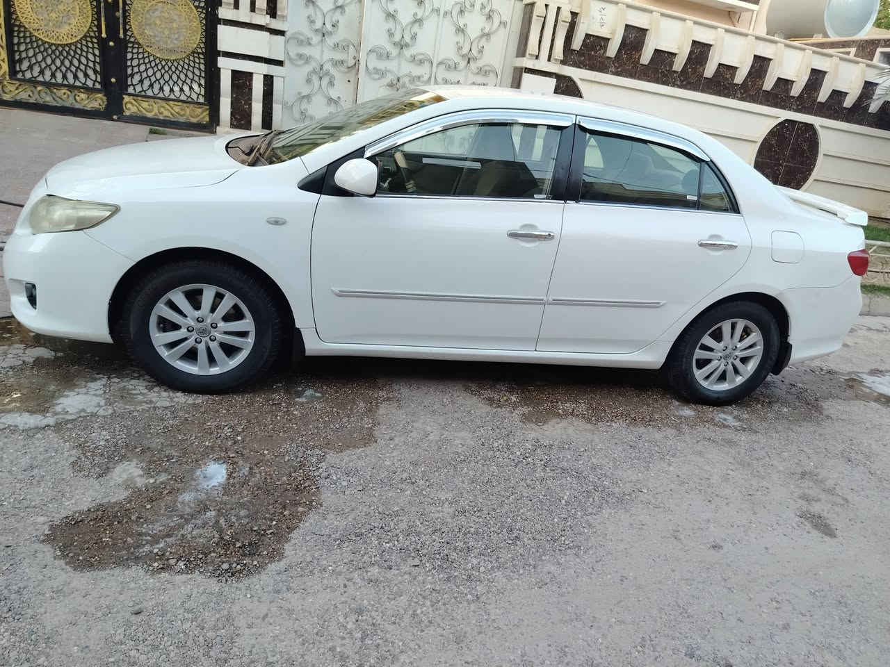 كورلا موديل 2009 خليجي محرك 1800 محرك وكير مال كصه بيهه بنيد مبدل ابلادي والباقي مكفول
كورلا موديل 2009 خليجي محرك 1800 محرك وكير مال كصه بيهه بنيد مبدل ابلادي والباقي مكفول
سعر 11.500 للاستفسار ***********
