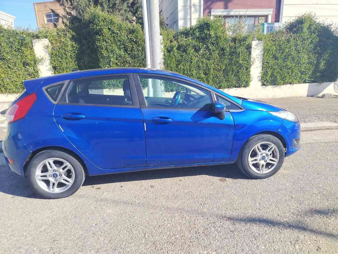 فورد فيستا 2018 وارد امريكي
رقم صلاح الدين سنوية تنتهي شهر 3 / 2026 بأسمي 
تريد وكالة تريد تحويل بكيفك 
السيارة ماشية 260 الف 
طاك بيها ايرباك بردة فقط
حادث امريكا بنيد وجاملغ سكن وشوية من باب السكن صور الحادث بالمنشور وبيها شخوط
سيارة ما تحتاج مصرف شغل وامشي بلكات نوزلات تخم تاير كله جديد صدر جديد تحتاج فقط ميزانية حتى المكينة جديدة قبل سنة بدلتها غراضها مكومة أربيل بغداد  
السعر ٧٢ ورقة وبيها مجال
مكان السيارة أربيل 
*********** بس وتساب
