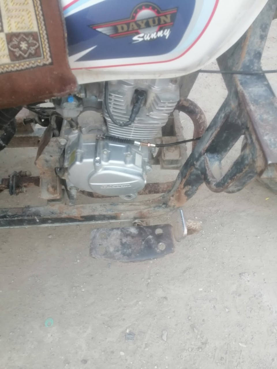 سلام عليكم ستوته البيع ادوات لئن وراق ماموجوده 2009المكين برقي مامفتوح بيه سعر 850وبيه مجال
***********
