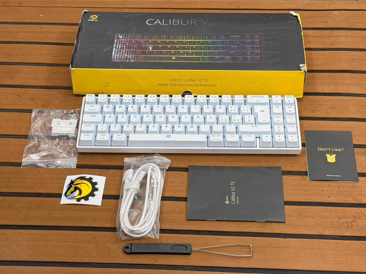 كيبورد ميكانيكي بهل الجمال والاضائه مالته رهيبه موضحها بالفديو السعر ٣٥ الف


**إذا كنت صاحب هذا الإعلان وتريد حذفه لأي سبب، رجاءا أرسل رسالة إلى الدعم الفني**