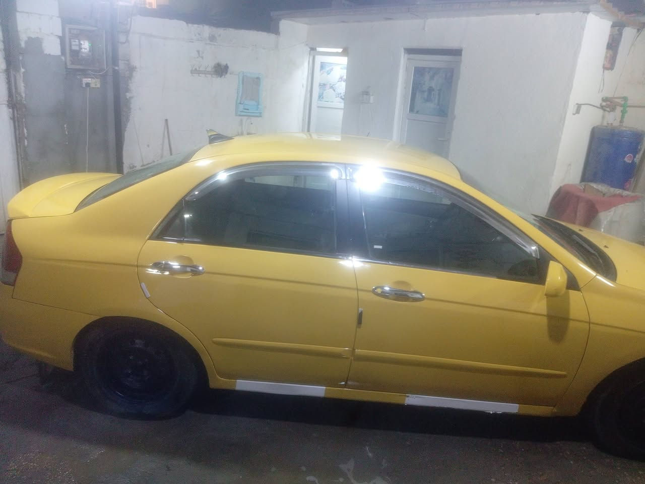 سبكتره للبيع موديل 2008 رقم بابل رقم نكليزي  مكان سياره بابل ابو غرق   سعر 65بيه مجال رقم الهاتف ***********
