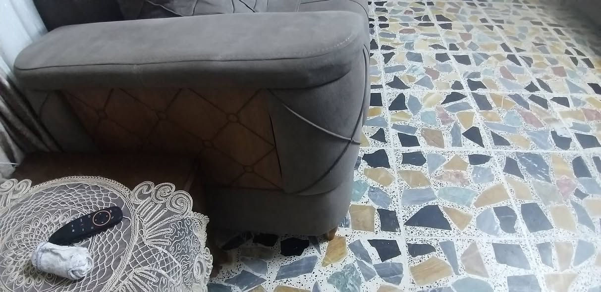 السلام عليكم تخم تركي اصلي ٨ مقعد خشب زان مخزن مع سرير للبيع ب٥٥٠


**إذا كنت صاحب هذا الإعلان وتريد حذفه لأي سبب، رجاءا أرسل رسالة إلى الدعم الفني**