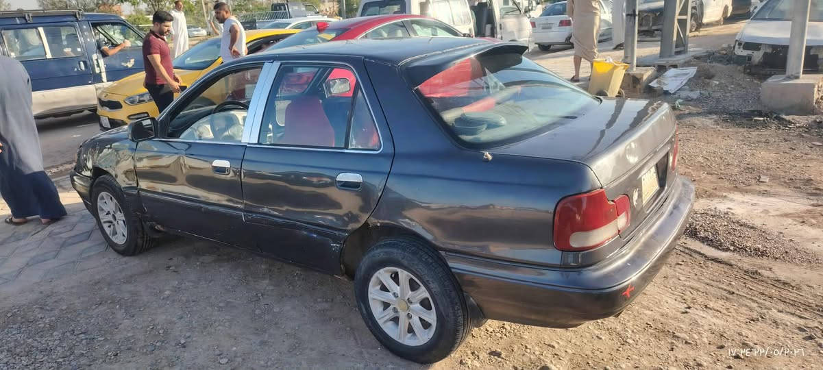 االانترة موديل94 سنوية نافذه سنتين كهريائيات كامله كلشي بيها شغال سعر23 وبيها مجال مكان ديالى غالبية ***********
