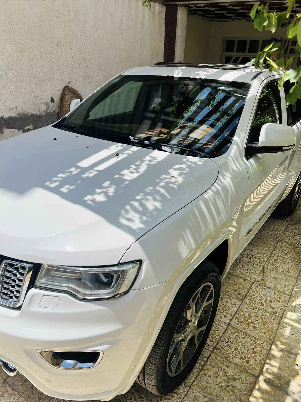 جيب اوفر لاند 2020 خليجي وكاله هارلم فول مواصفات داخل قرميدي كفاله عامه ماشيه 41 سياره جديده السعر 288 ورقه مجال حك الجيه للاستفسار *********** بغداد الرصافه
