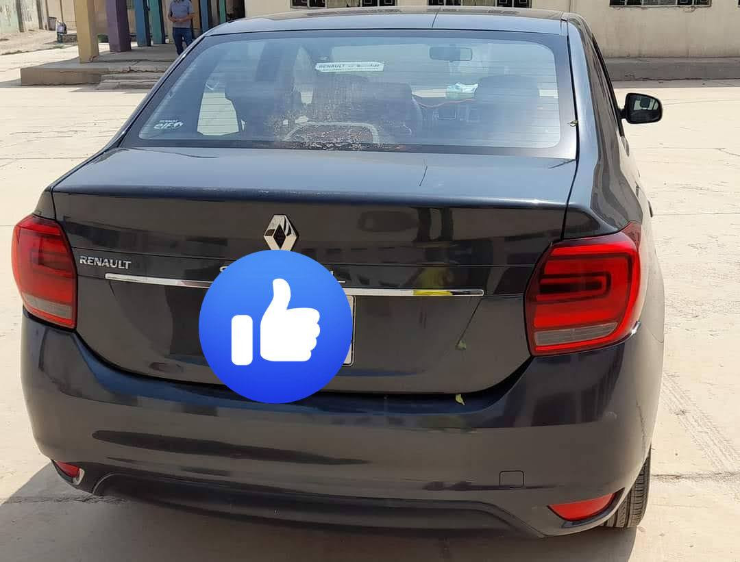 السلام عليكم ورحمة الله وبركاته عندي رينو سمبل موديل 2019بسمي رقم انكليزي دولي سنويو جديدة 2032تنتهي سيارة ماشية 111الف مكينة كير مكفولة سيارة بيهة صبغ بابين جهت سايق وجاملغ خلفي جهت سايق صدر جديد تايرات جدد باتري جديد شاشة تحكم شاشة كشنات جلد ومخمل تبريد ثلاج كهربائيات كلهة شغالة لايت ابيض بية فقط حساس ويل خلفي ودجة كير  بجم كبس، بلعافية على ياخذهة صار يومين من جدد سنوية يعني حتى هزة جديدة سعر 68وبيهة مجال شي جدا قليل
***********
