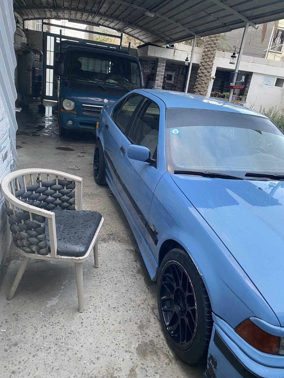 السلام عليك للبيع وارد ياباني السيارة اصل تبريد 325i e36 BMW
مكينة6 كير اوتو كير مكينة جدد حاوية
السيارة عليها بدي كت m كامل اصلي 
سلايد كشنات جلد كنتارة لونين دركة ايرباك absبلاد ستيرن جلد خياط بجم زنون كامل واسوارات بك لايت دخاني شباك نفخ ويل نيو بيبي اس نضيف السيارة مكفولة من الضربة والتبديل تغيرر لون مميز جانت نيلي سنوية ازرق غير محدد السلايد شغال نوقصها منضومة تبريد سعرها 58

***********

