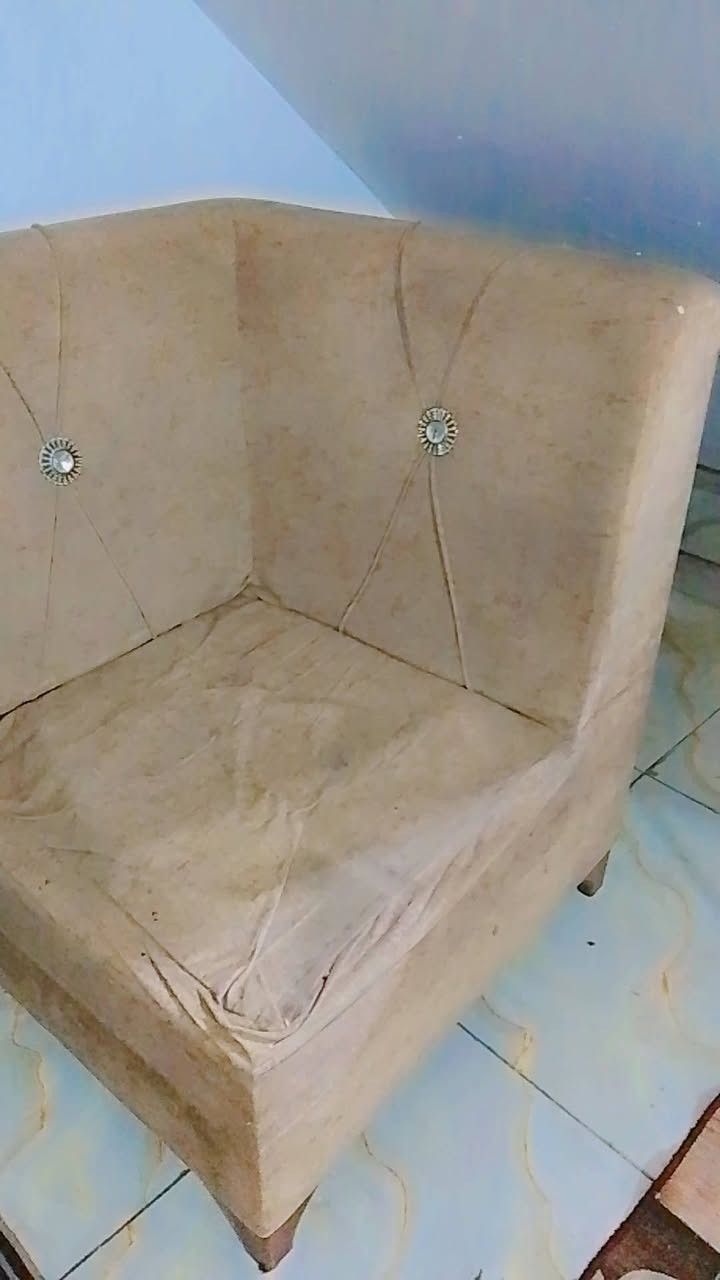 ديوان تفصال 11 مقعد  بس زاويه شوي مضرره 175 وبي مجال قليل


**إذا كنت صاحب هذا الإعلان وتريد حذفه لأي سبب، رجاءا أرسل رسالة إلى الدعم الفني**