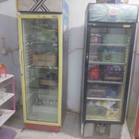 البيع  براداد عامودية العدد 3 السعر  750   فاترينات 2 السعر  50  وميزا...