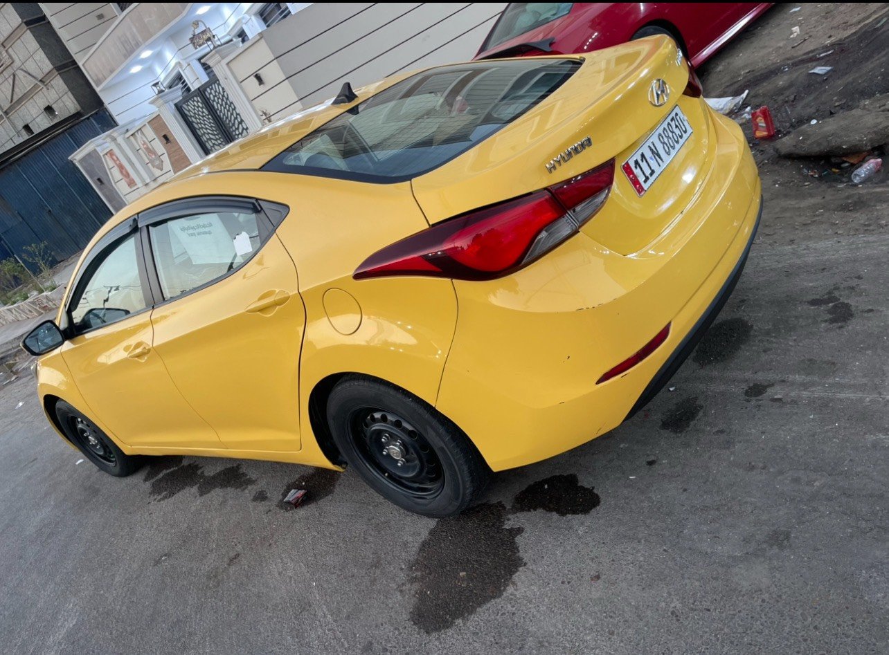 هونداي النترا 2016 وارد خليجي 
محرك دووش المرغوب 1.6
كير ايتي كير محرك تبريد خير من الله 

السيارة مال جناي جاهزة من كل النواحي والياخذها ميصرف عليها الف كبل للشارع 
تخم تاير ويل جدد صدر ودبلات جدد دوشمة قبل شهرين دوشمتها جديد 

السيارة ب اسمي رقم بغداد الإنكليزي سنوية جديدة هيئة وغرامات مصفرة 

سيارة بيها بنيد مبدل بدون دواخل وطخة بسيطة بقبق جنطةمصلحة

السعر 104 وبيها مجال للشراي 
مكاني بغداد الجديدة 
***********