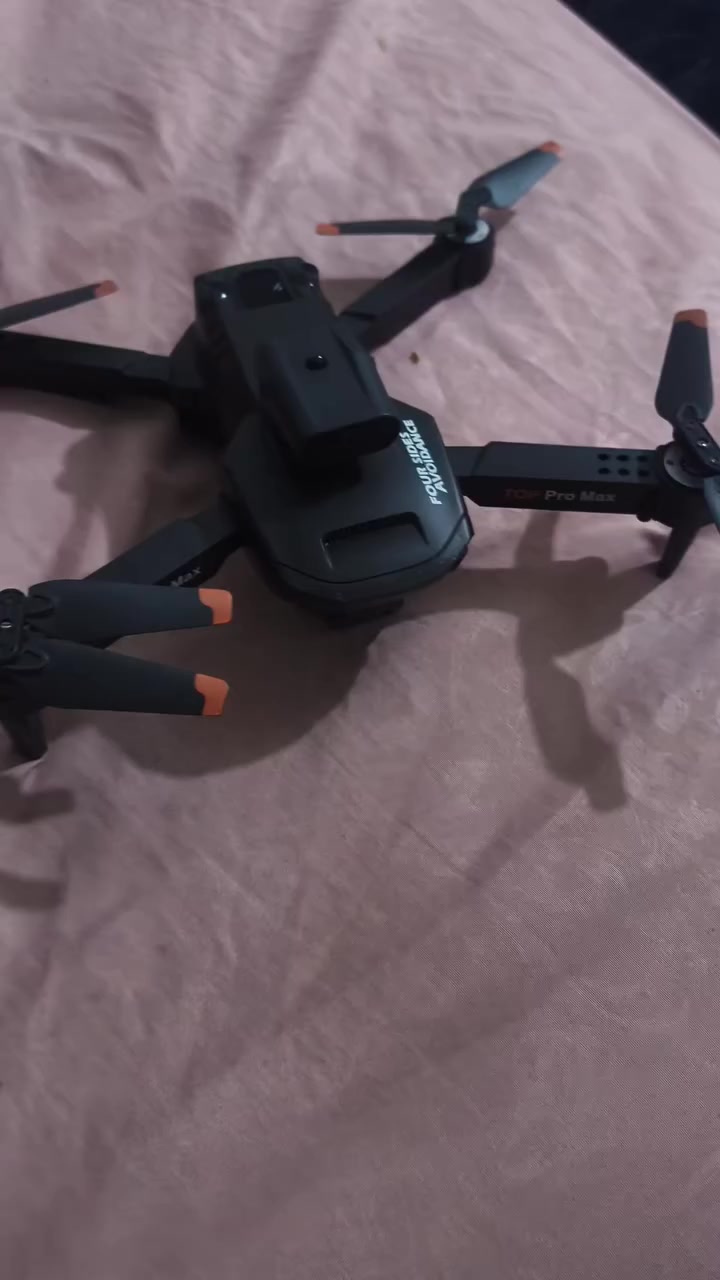 سلام عليكم درون للبيع جديده وياها بطاريتين تخبل الشراي يخابر أو يراسل*********** 
سعر 25 قفل#الجميع
