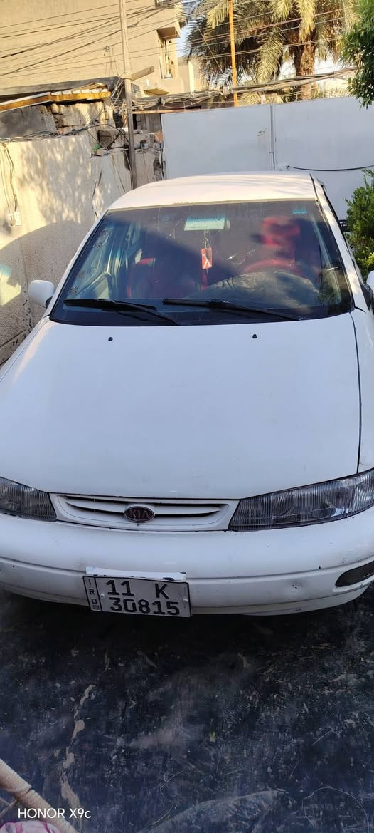 السلام عليكم كيا سيفيا بسمي  البيع   موديل 96 السيارة الحلوة ونضيفه مكينه  مفتوح  السعر  الـ 32 الشري يتصل على هاذا رقم ***********
