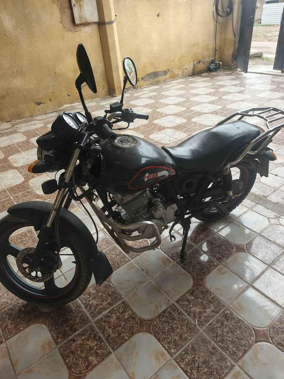 سلام عليكم  دراجه البيع MZ هذه رقمي ***********
