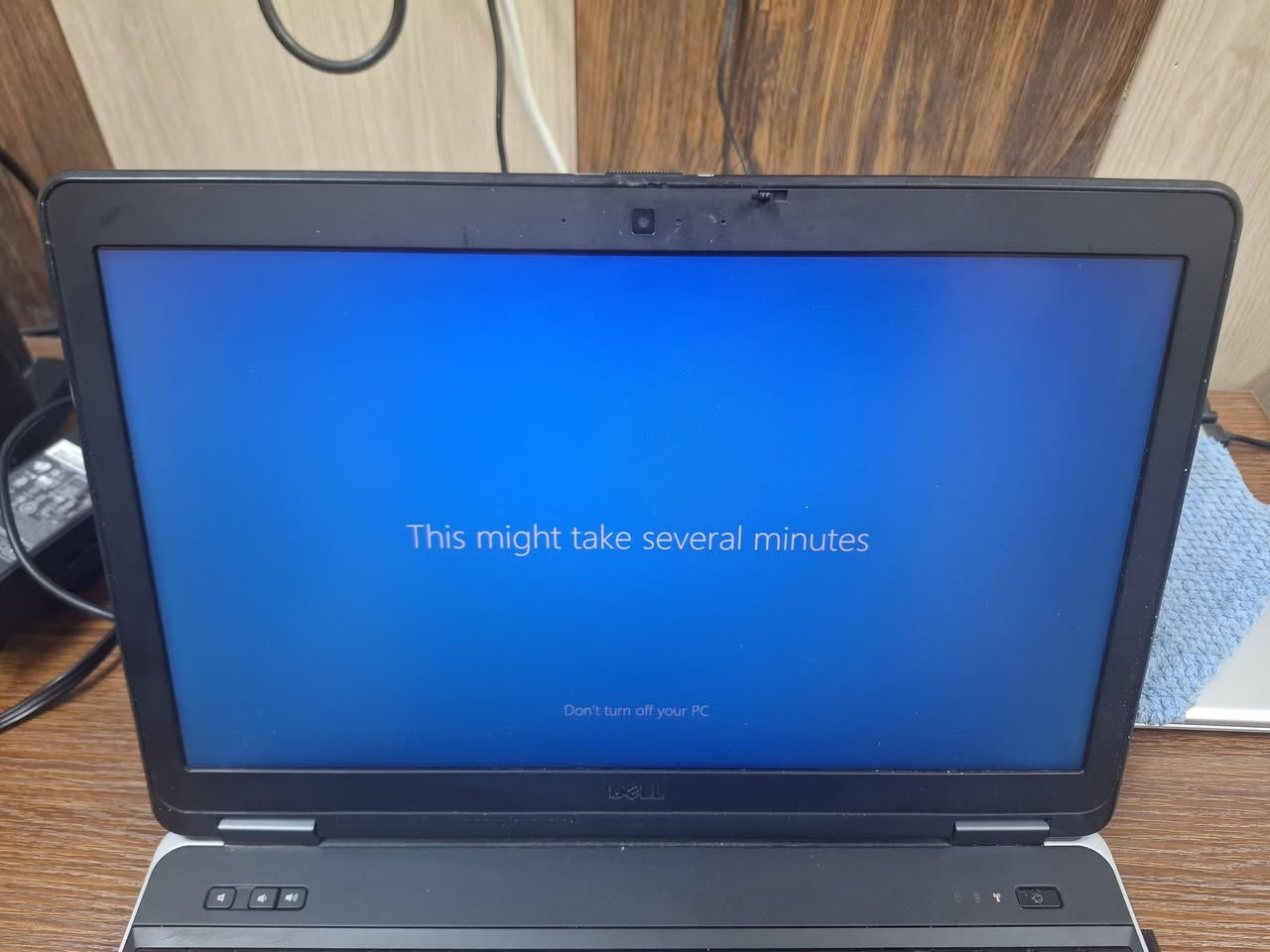 لابتوب للبيع Dell E6540
معالج كور اي 5 جيل رابع
رام ddr3 12gb
هارد ssd 256
شاشة حجم 15.6
السعر 135 الف


**إذا كنت صاحب هذا الإعلان وتريد حذفه لأي سبب، رجاءا أرسل رسالة إلى الدعم الفني**