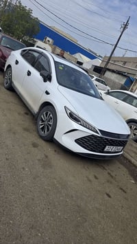 جن بلاص الفول مو عاديه ماشيه 2000  الكلي بانزين مع الكهرباء بس بانزين ...