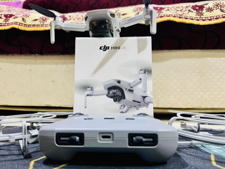 للبيع درون DJI Mini 4K
✅ تصوير 4K حقيقي

✅ مدى طيران اكثر من 5 كم

✅ ارتفاع اكثر من 500 متر

✅ رام وياها 64GB

✅ كامل الملحقات مع الباكيت الأصلي

✅ مراوح احتياطية وكيبلات أصلية (جديدة وغير مستخدمة)

✅ الدرون نظيف جداً، مطيّر مرتين فقط

✅ حجم عملي وخفيف وسهل الحمل

✅ ماركة DJI المعروفة بجودتها واعتماديتها في مجال الدرونات.  ￼

💰 السعر: 550 الف

📍 الموقع: ميسان / *********** 

للجادين فقط، الدرون بحالة 100/100
