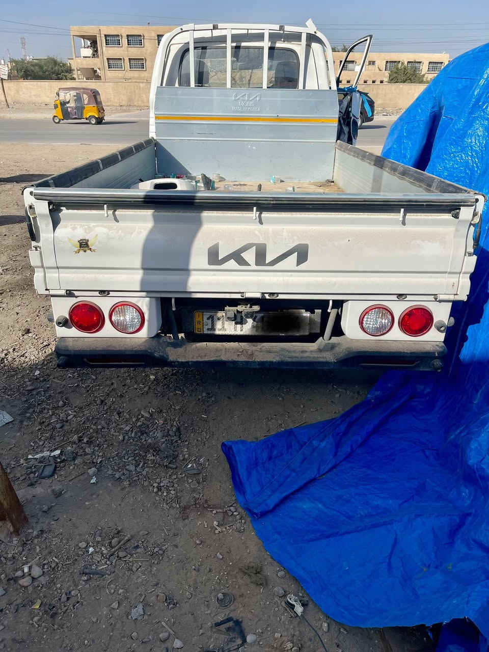 يالله سلام عليكم للبيع كيه حمل على حادثهه موديل 2025 رقم بغداد دولي تحويل مباشر ماشيه 8تالاف بيه عواج شوه بل خشم للاستفسار ***********
