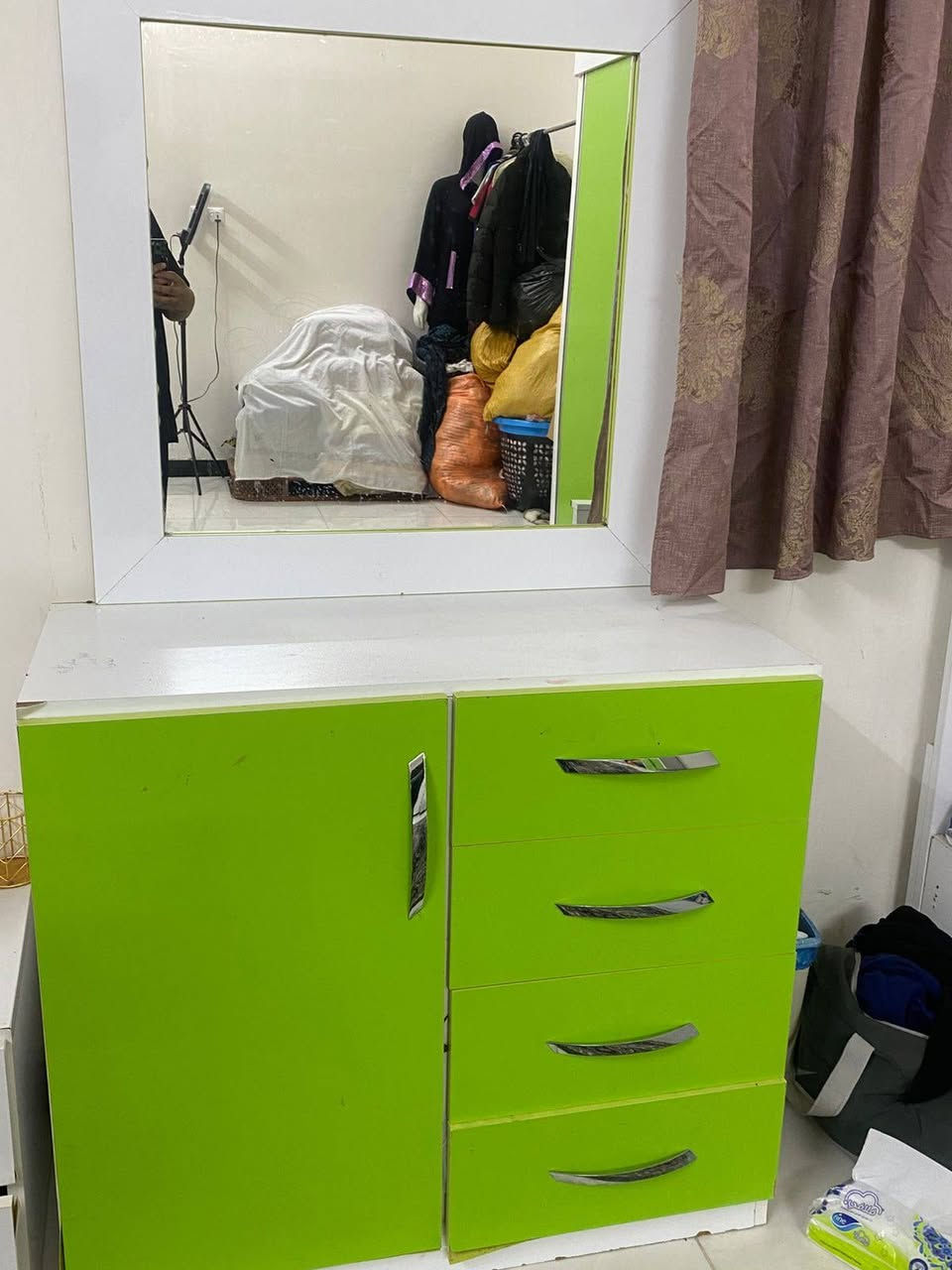 السلام عليكم غرفه شبابيه تركي ثكيل جرابي عدد ٢ سعره ٢٥٠ بيها مجال مكان بغداد طي زراعي قرب محيط الكاظميه


**إذا كنت صاحب هذا الإعلان وتريد حذفه لأي سبب، رجاءا أرسل رسالة إلى الدعم الفني**