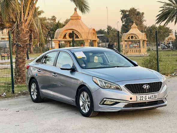 السلام عليكم 
سوناته 2016 

ماشيه 113 

السعر 110 $ بيهه مجال 

تحكم ستير جهتين
شاشه كبيره
كامره دواره
كشن كهرباء 
داخل رصاصي 
ويل ١٧ 
نظام ايكو 
السياره تخم تاير صدر جديد حادث امريكه فقط جاملغ وبنيد بدون دواخل تيربو 1600
هزه جديد وسونيه جديد ثاني يوم تحويل 
صور الحادث مرفوقه 

مكان البلديات 
***********
