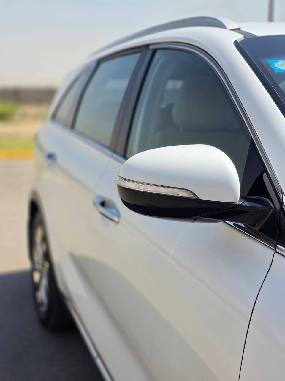 KIA Sorento 2020 خليجي
مواصفات 

حساس 360 

كامرة خلفية دوارة

مري شفط 

صندوق كهرباء 

شحن لاسلكي 

شاشة كبيرة تدعم Car play + خرائط العراق

بردات 

تبريد ٣ قطع 

7 راكب 

محرك v6 

4 تحكمات قيادة

بختصار السيارة فول عده الفتحة

كشنات جلد لون مشمشي الي واضح بالصورة تغليف علمود يحافض على الكشنات الاصلية

---------

نجي نسولف على السيارة

السيارة ماشية 100 كيلو

السيارة بدون قطرة صبغ 

سيارة كير محرك كهربائيات مكفول 

رقم بصره تحويل ثاني يوم من اي محافظة 

سيارة جديدة كلش بالعافية على الياخذها 

مكان السيارة بغداد بسماية

*********** متوفر واتساب او اتصال
