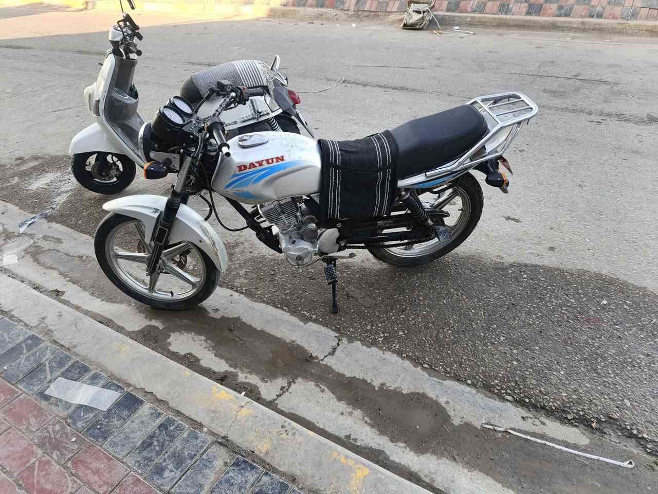 دايون عضم ٥٥٠ مكاني طويريج 
***********
