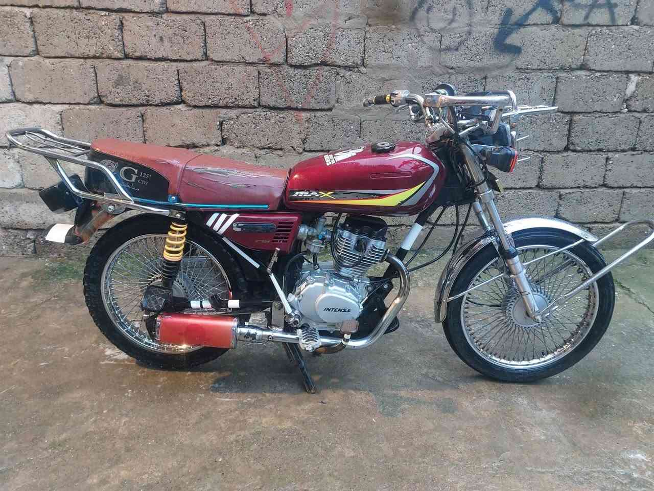 انتنس موديل 25 محرك شرط مطور شرط من تايه لا تايه سعر 500مكاني ايسر *********** كهربائيات كلها شغاله
