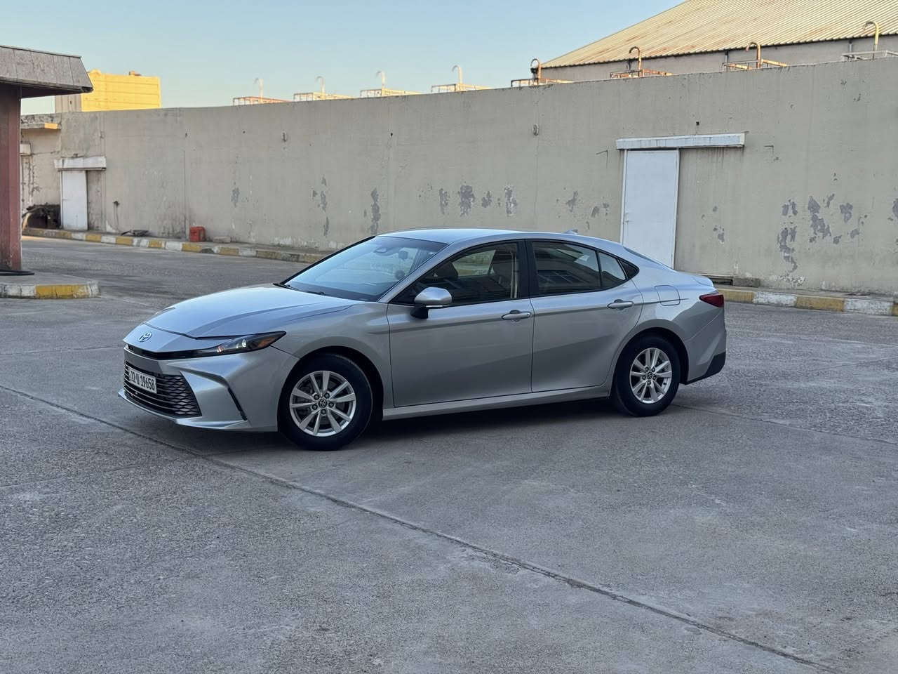 السلام عليكم
toyota camry 2025 Le 
رقم اربيل جاهز بدون مصرف
هايبرد و بنزين
السعر :202 ومجال  
عداد المسافة :24 الف ميل   
ملاحظة السيارة : بوند و جملغ صبغ و باب سايق كلير 
ارباك استيرن طاك راجع سستم 
راس شاصي بيها رسعة بسيط 

المواصفات : 
‏‎بصمة ابواب 
‏‎بصمة تشغيل 
‏‎شاشة   
‏‎كاميرة
هاند بريك بصمة
اوتو هولد (𝐀𝐮𝐭𝐨 𝐇𝐨𝐥𝐝)  
اوتو ستارات (𝐀𝐮𝐭𝐨 𝐒𝐭𝐚𝐫𝐝)
اوتو ستارات (𝐀𝐮𝐭𝐨 𝐒𝐭𝐨𝐩)
رادار امامي (تحديد مسار)
‏‎رادار جانبي (نقاط عمياء)
‏‎رادار خلفي (التحذير من الاصطدام)
‏‎حساسات امامي
‏‎حساسات خلفي 
نظام (𝐄𝐜𝐨)
نظام (𝐍𝐨𝐫𝐦𝐚𝐥) 
نظام (𝐒𝐩𝐨𝐫𝐭)
تحكمات  استيرن 
تبريد لمس
لايتات (𝐋𝐞𝐝) ليد زينون بيلادي
بكلايتات (𝐋𝐞𝐝) ليد بيلادي
ويل كروم 

وبعد هواية مواصفات…

‏‎تفاصيل اكثر الاتصال علی ارقام التاليه  

𝐖𝐡𝐚𝐭𝐬𝐀𝐩𝐩-
***********

عنوان📍عقره
