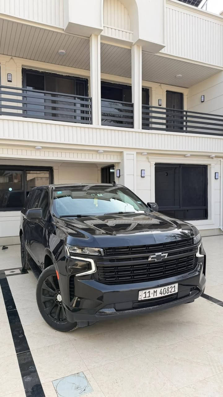 تاهو 2022 بوليسي اسود بلاك ادشن
بجم وويل برايمر 
مواصفات عادية ماشية 70 الف قطعة وحدة صبغ جامرلغ خلف الصدر مع بارد في جامرلغ السكن 
باقي + خشم البنيد كله مكفول
كير مكينة كفالة 5.3 رقم بغداد الجديد هزة وفحص جدد
سنوية لل2030 
وبقية المواصفات المعروفة 
عنوان ديالى السعر واتساب ***********
