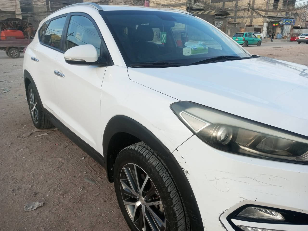 للبيع  توسان2017 خليجية  رقم كربلاء بأسمي بيهه فقط شخوط موضحة بالصور والفديو سعر  180ماشيه 158الف 
مكان كربلاء .
***********
