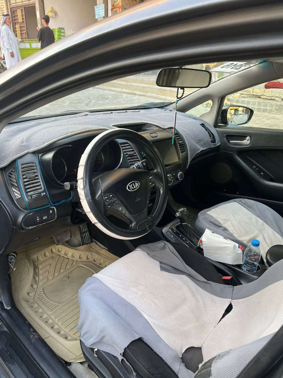 يا الله فورتي موديل ١٦متجيه سيارة   جاهز من كلشي حدادي مكينه كير تخم تاير تبريد مابيها كل نقص سعر ٩٧ بيها مجال مكان سيارة ناصريه مركز  سنوية 28 غير متوحد على فيس توصل على قم هاتف 📞 ***********
