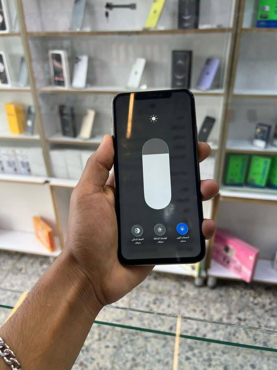 عرووووووض 🔥
IPhone 11pro max🍏

اللون الذهبي💛

بطاريه 84% شرعي.   (ممنوعات)

مساحة 512 g

نموذج M 

وتر بروڤ 💦 

معفي من الضريبة   (زيرووووو ضريبة) 

معاه الكرتونه والشاحن 

مش مغير ولا حاجة ولا أتفك قبل كدة 🪬

السعر 10000 نهائي ✅ 
بدل من  12000 خارج العرض ❌

متاح كاش وتقسيط بدون فوايد بالبطاقة الشخصية فقط 
التواصل وتساب أو فون📞☎️ 01283153926


**إذا كنت صاحب هذا الإعلان وتريد حذفه لأي سبب، رجاءا أرسل رسالة إلى الدعم الفني**