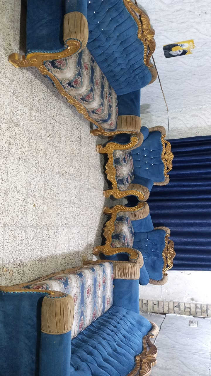 تخم ملكي ٨ مقاعد اخو الجديد ثكيل نضافه ١٠٠بل ١٠٠ تزكام سعر ٢٦٥ وبي مجال مكاني بياع يوجد توصيل بكروه *********** وتساب
