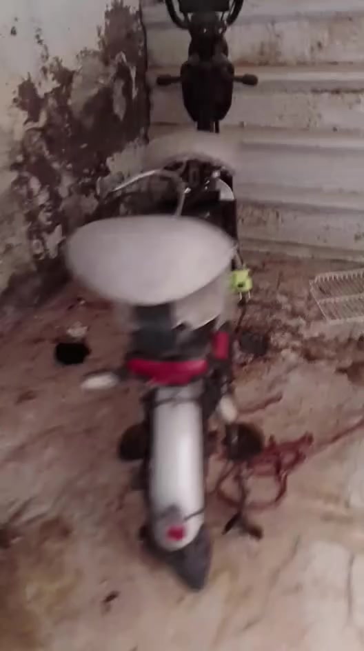 سلام عليكم بايسكل شحن  للبيع مستعمل عوزه بطاريات سعر 150وبي مجال الاستفسار على رقم ***********
