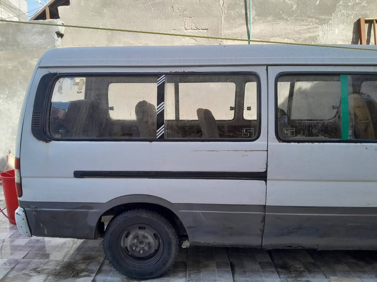 سلام عليكم للبيع كيا فتون موديل 2008 رقم صدامي راعيها موجود ويريد تحويل مكينه بيها ونجي 6 سلندر  سياره شغاله بس ترتيب يرادلها صوره موجوده داخل وخارج  ب35\ ***********
