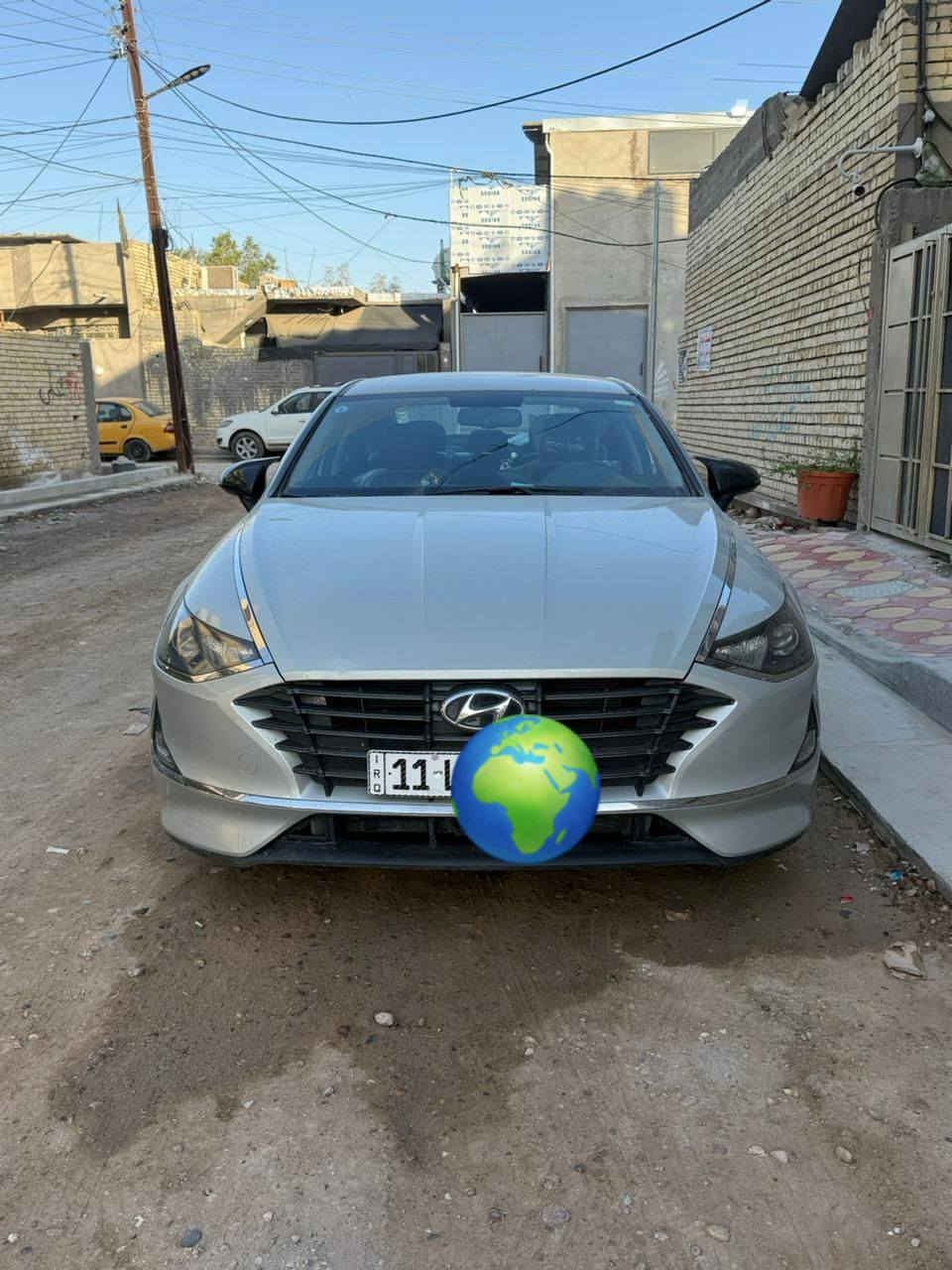 سوناتا ٢٠٢٠ الشكل الجديد السيارة مطلوبة للمصرف استقطاع الكتروني عن طريق الماستر باسم الوالد رقم انكليزي سنوية جديده مطلوبة سنة و ٧ اشهر  سيارة
ضربة الجاملغ الخلفي الايسر فوك من الهلال معمر بارد الهلال مال جاملغ ايمن فقط هلال وصاعد بل صبغ اربع اصابع مكينة 
صندوق مضروب ومبدل بيه شخوط بل باب الخلفي جهة اليمين مشتغل سيرفس حساس صالنصه ما بيه ماشية ١٥٠ الف كيلو
السعر ١٦٠ وبيه مجال مكاني الزعفرانية التواصيل على هذا الرقم ***********
*********** مكينة 2000دوش
