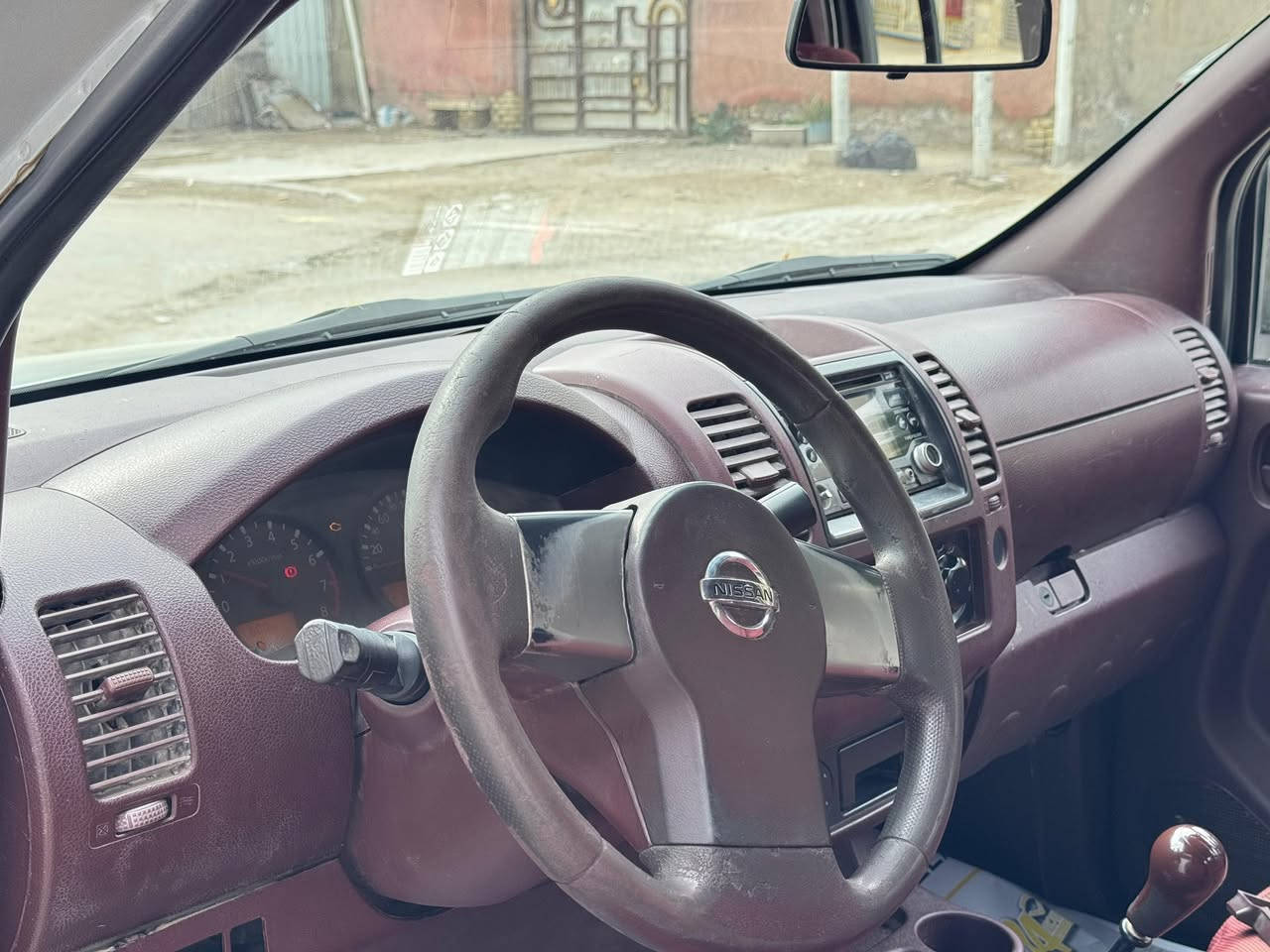 ترتيب النص عرض سيارة للبيع وتصحيح الأخطاء الإملائية
سيارة للبيع بيك أب نيفارا 

موديل 2008 

لون رصاصي 

رقم بصرة 

كير عادي 

سيارة مصروف عليها تخم تاير جديد باتري جديد ضفيره جديدة قاعدة فيت بم تفصيخ اصلي تبديل جديد سيارة جاهزة 

تحويل السيارة شوكت ما يعجبك 

ملاحظة بيها خيط تبخير بسيط جدا 

السعر 55 ورقة 

للتواصل اتصال او واتساب ***********
