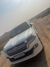 لاندكروز • ٢٠١٩ • ٦ سلندر ٤٠٠٠