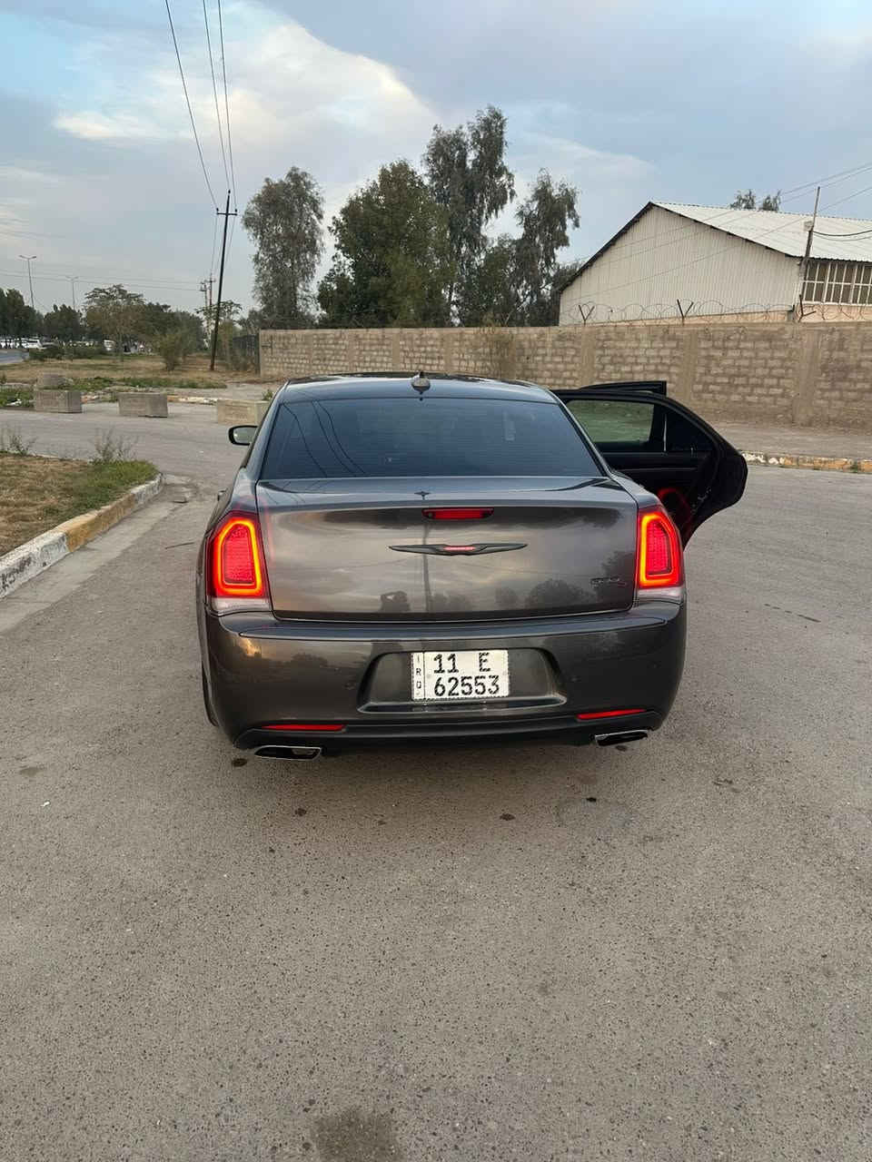 السلام عليكم
اوباما s موديل 2021
فول مواصفات 
شفتات 
بانو راما 
شاشه جبيره 
جلد كراسي كهرباء رادار جانبي نقطه عمياء 
مواصفات لs معروفه 
وارد امريكي حادثهه موضح بلصوره 4 اصابع بلبنيد فقط 
لسياره جديده حيل 
ماشيه 95 
لسياره باسمي 
لسعر 265 $
لعنوان  بغداد/ حي لجامعه 
***********
ممتواجد ع نت 
اتصل على رقم
