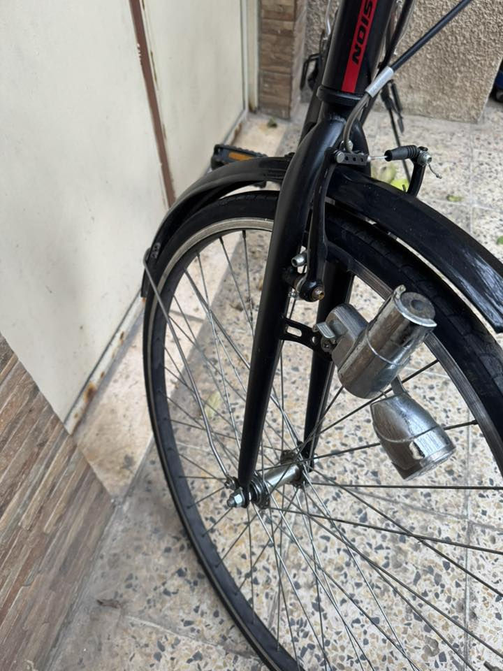 السلم عليكم حجم ٢٧ المنيوم ماركه Precision داينمو شغال سيبايبه اصليه
مكاني بغداد الشالجيه قرب جامع براثا 

***********
