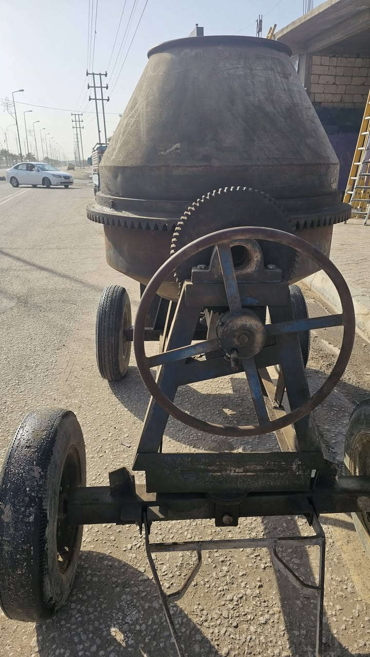 سلام عليكم خباطه للبيع لبناني باب اول كل نقص مابيهه بلادي عنوان كربلاء ***********
