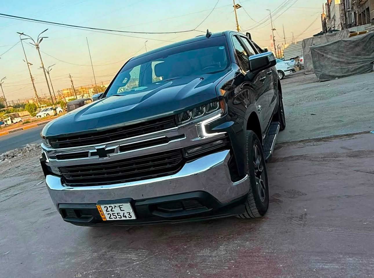 سلام عليكم بيع او مراوس حسب القناعه
2021 مكينة V8 5300 

باب طويل بدي قصير 

رقم اربيل باسمي 

ماشية 80 الف مايل 

بدون ايرباك بدون دواخل صبغ ربع جاملغ خلفي

مواصفات 

بصمة رادارات 

شاشة كار بلي 

تدفى مقاعد

كرسي كهرباء 

مقاعد جلد 

مكان السياره بغداد حي البنوك السعر  290 $ 

وبيها مجال ان شاءالله   ‭
***********  ‬  اتصال او واتساب
