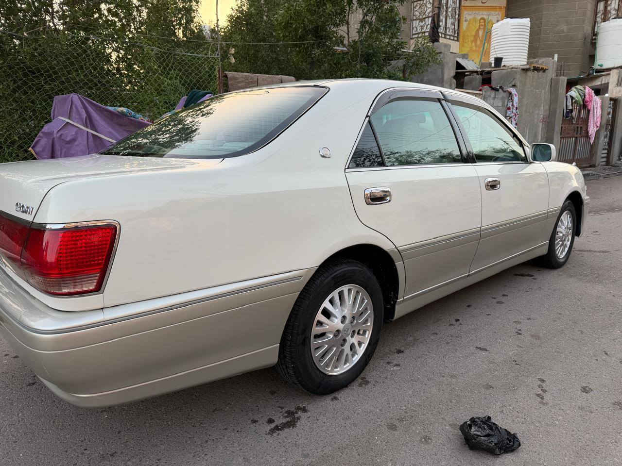 كراون ملكه
مديل2000 مداور ثاني يوم بأسمي رقم بصره

*محرك   ( vvt) شرط حاويه جديد

*تبريد امامي وخلفي 

*برده كهربائيه

*مضخمات خلفيه

*4كشنات كهربائية

*عينه ليزريه جديده بالكارتون

*4 دكم فول عده الفتحه شاصي 71

*كرستال اصل

*دركه صاج

*شاشة كرستال

*ستيرن كهربائي 

*مضخم صوت 

*زنون بلاد

*ويل حصيره

*تخم تاير جديد 

مگفوله من الگص والحادث علمٱ عن السياره نقل جثه
 سياره مسستمه سستم جديد بالجيس بالكارتون غرفه جديده باكملها سياره مال جناي متعوب عليه 
السياره ماعوزها برغي كامله مكمله من دواخل من تأير حداديه طوبه كهربائيات كلها شغاله ماعوزها بس خيال 
مكان السياره البصره قبله حي القائم 

💲السعر 115$ وبيه مجال قليل

للاستفسار ‭***********
