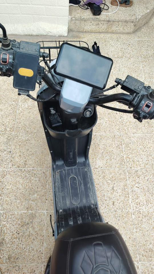 ماطور شحن كلو شغال باتري اخو جديد كلو شغال مابي اي نقص سعر 375 وبي مجال ‭0770 203 2207‬
