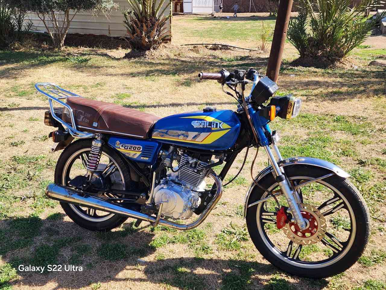 سلام عليكم شباب دراجه سيفان للبيع موديل 2024   محرك ميتين مابيه وراق درجه مقفوله مكني شرطه لربعه سعر 650 بيه مجال ***********بي وتساب
